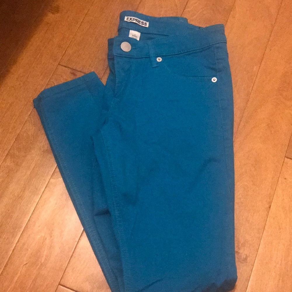 Skinny jeans